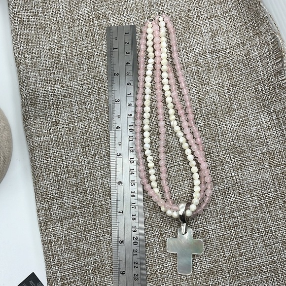 Vintage Rose Quartz Pearl Necklace Set - Mother-of-Pearl Cross Pendant - Picture 12 of 16